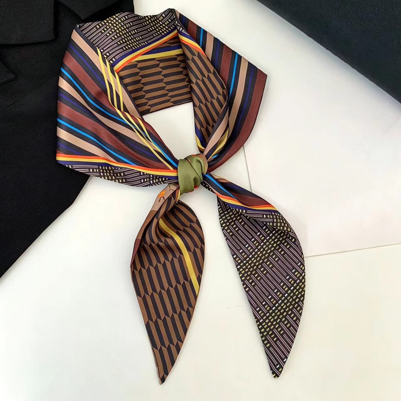 Luxury Print Long Hair Ribbon  - Face Scarf Mask 评论和价格