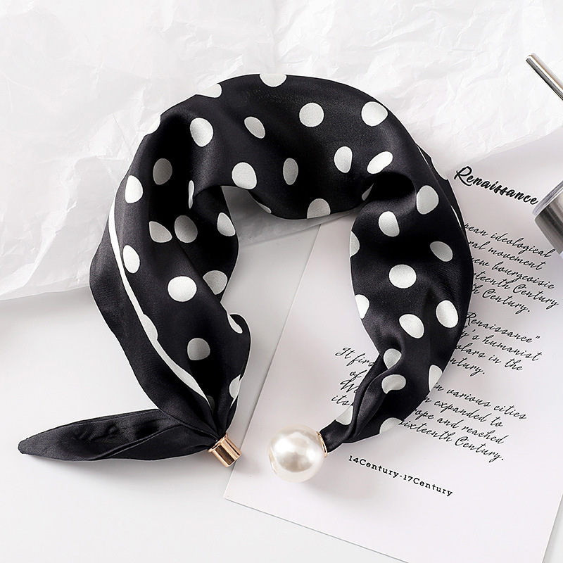 Women New Pearl Buckle Silk Sc - Face Scarf Mask 评论和价格